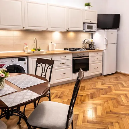 Republicii Old Town *